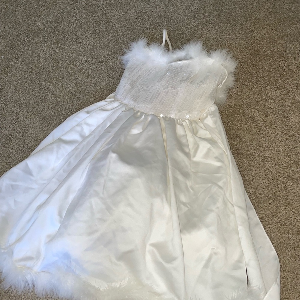 jessica mcclintock fuzzy dress tie in the back